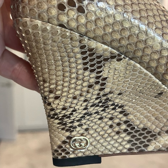 Gucci GENUINE python wedges. Excellent condition. Size 7. - Picture 2 of 6